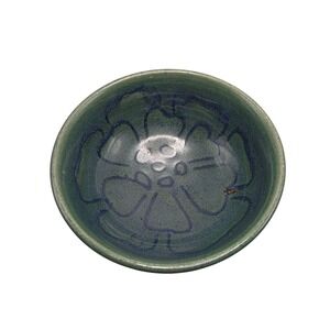 Vintage Pioneer Potters Signed Pottery Green Bowl w/ Blue Flower Motif 5.5"